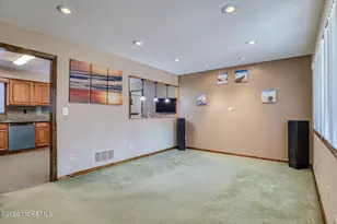 563 Indiero Rd, Jackson, NJ 08527 - Photo 9