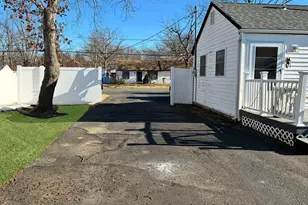 16 Rustic Dr, Howell Township, NJ 07731 - Photo 5