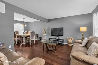 144 Lakeview Court, Toms River Township, NJ 08753 - Photo 17