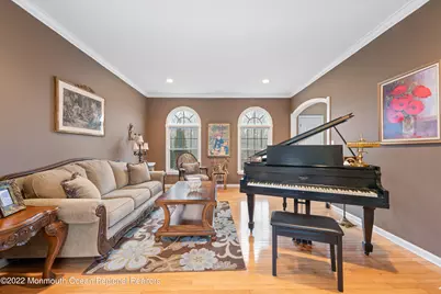 13 Randall Drive, Manalapan Township, NJ 07726 - Photo 9