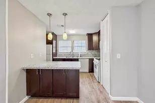 205 Bluebell Dr, Jackson, NJ 08527 - Photo 9