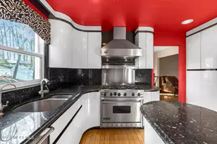 341 Gordons Corner Rd, Manalapan Township, NJ 07726 - Photo 21