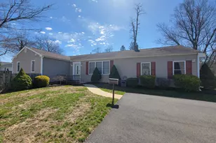 1 Half Robin Dr, Oakhurst, NJ 07755 - Photo 3