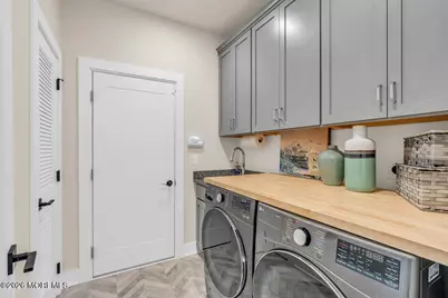 67 Sofia Drive, Manalapan Township, NJ 07726 - Photo 43