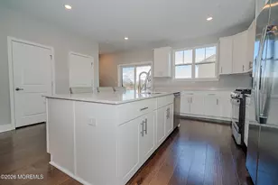 53 Mariveles Wy, Tinton Falls, NJ 07724 - Photo 7