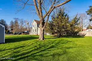 36 Academy St, Farmingdale, NJ 07727 - Photo 17