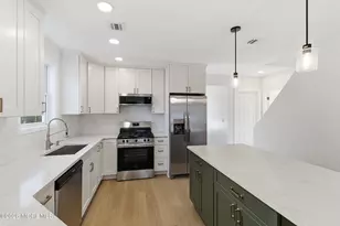 36 Academy St, Farmingdale, NJ 07727 - Photo 9