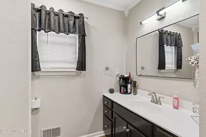 22 E Dolphin Circle W, Berkeley, NJ 08721 - Photo 21