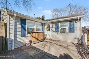 1121 Bay Ave, Point Pleasant, NJ 08742 - Photo 3