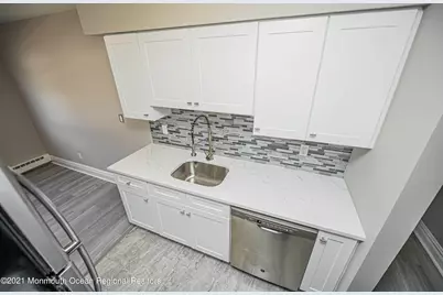 61 Stonehurst Boulevard #G, Freehold, NJ 07728 - Photo 5