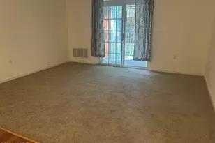 315 Sophee Ln, Lakewood, NJ 08701 - Photo 7