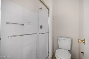 143 Cross Slope Ct, Manalapan Township, NJ 07726 - Photo 19