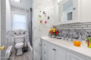 82 Parkway Dr, Freehold, NJ 07728 - Photo 29