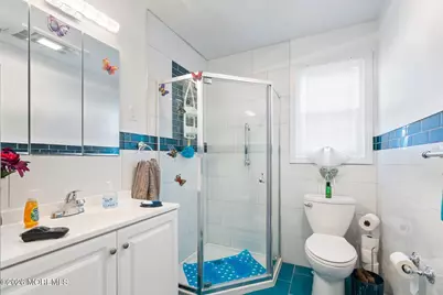 82 Parkway Drive #B, Freehold, NJ 07728 - Photo 25