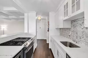 28 Riverside Ave, Red Bank, NJ 07701 - Photo 5