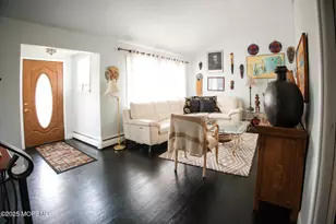 3 Manor Dr, Neptune Township, NJ 07753 - Photo 7