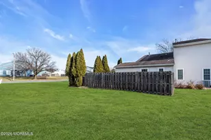 1 Breakwater Square, Howell Township, NJ 07728 - Photo 33