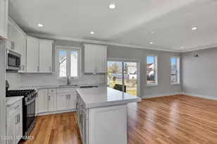 910 Malden Dr, Keyport, NJ 07735 - Photo 15