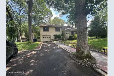 187 Elmwood Road, Oakhurst, NJ 07755 - Photo 3