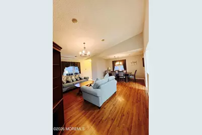 38 Morden Close #1000, Freehold, NJ 07728 - Photo 15