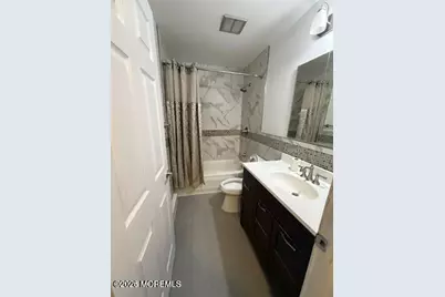 102 Broadgate Court, Freehold, NJ 07728 - Photo 9