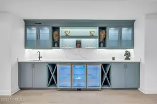 8 Saxon Ct, Freehold, NJ 07728 - Photo 55