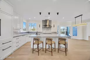 8 Saxon Ct, Freehold, NJ 07728 - Photo 27