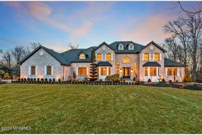 8 Saxon Court, Freehold, NJ 07728 - Photo 3