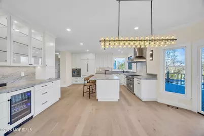 8 Saxon Court, Freehold, NJ 07728 - Photo 25