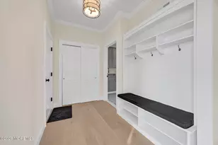 8 Saxon Ct, Freehold, NJ 07728 - Photo 31