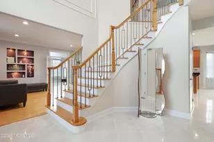 14 Emily Rd, Manalapan Township, NJ 07726 - Photo 19