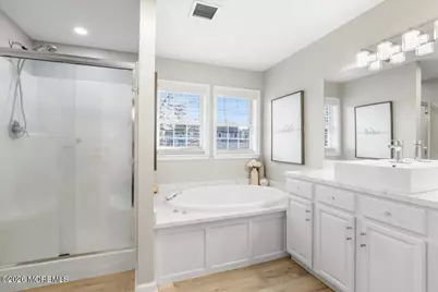 25 Community Place, Long Branch, NJ 07740 - Photo 19