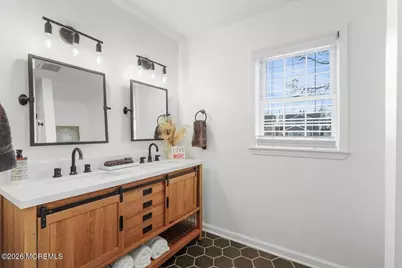 25 Community Place, Long Branch, NJ 07740 - Photo 21