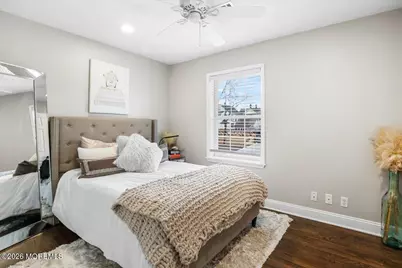 25 Community Place, Long Branch, NJ 07740 - Photo 23