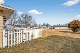 211 Bonaire Dr, Toms River Township, NJ 08757 - Photo 29