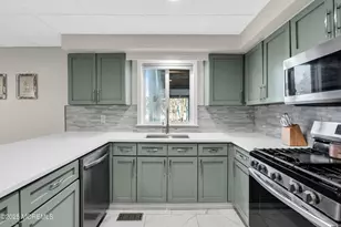 100 Navesink Ave, Highlands, NJ 07732 - Photo 13