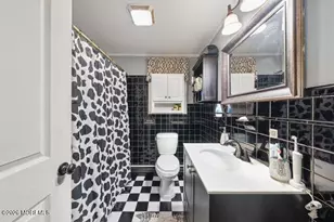 715 Park Ave, Union Beach, NJ 07735 - Photo 5