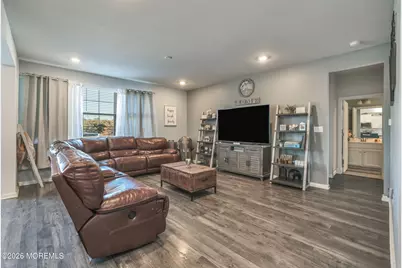 167 Ashburn Avenue, Manahawkin, NJ 08050 - Photo 23