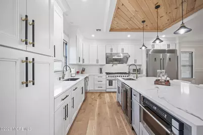 125 Grant Avenue, Eatontown, NJ 07724 - Photo 15