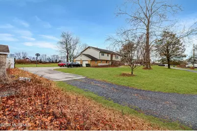 170-174 W Millstream Road, Cream Ridge, NJ 08514 - Photo 17