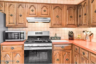 308 Stone Road, Hazlet Township, NJ 07730 - Photo 15