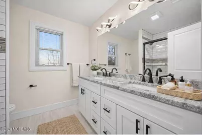 133 Grant Avenue, Eatontown, NJ 07724 - Photo 19