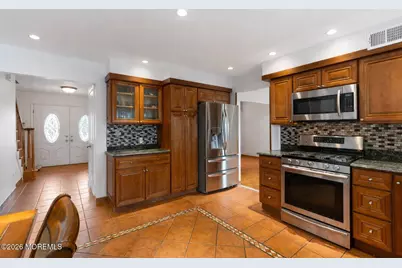 368 S Pine Avenue, South Amboy, NJ 08879 - Photo 13