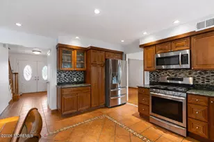 368 S Pine Ave, South Amboy, NJ 08879 - Photo 13