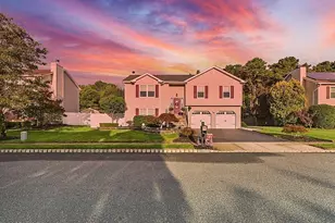 20 Netty St, Howell Township, NJ 07731 - Photo 5