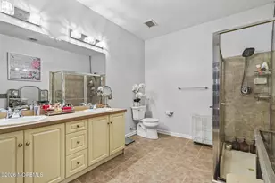 224 Mill Pond Wy, Eatontown, NJ 07724 - Photo 13