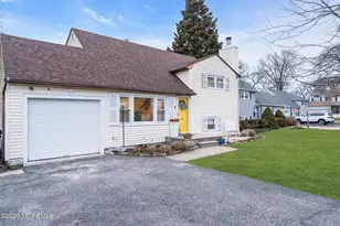 1129 Roe Ave, Point Pleasant, NJ 08742 - Photo 7