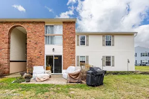 8-2 Seattle Ct, Freehold, NJ 07728 - Photo 23