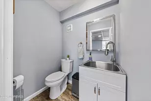 42 Hialeah Ave, Middletown, NJ 07748 - Photo 19