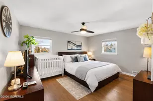 42 Hialeah Ave, Middletown, NJ 07748 - Photo 13